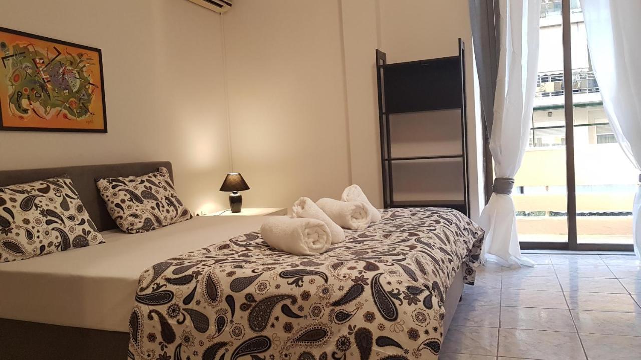 Palette Apartment Champagne - Athens Center, 6 Bd, 3 Bath エクステリア 写真