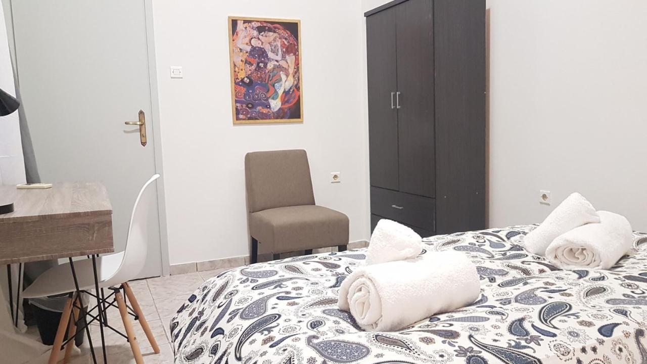 Palette Apartment Champagne - Athens Center, 6 Bd, 3 Bath エクステリア 写真