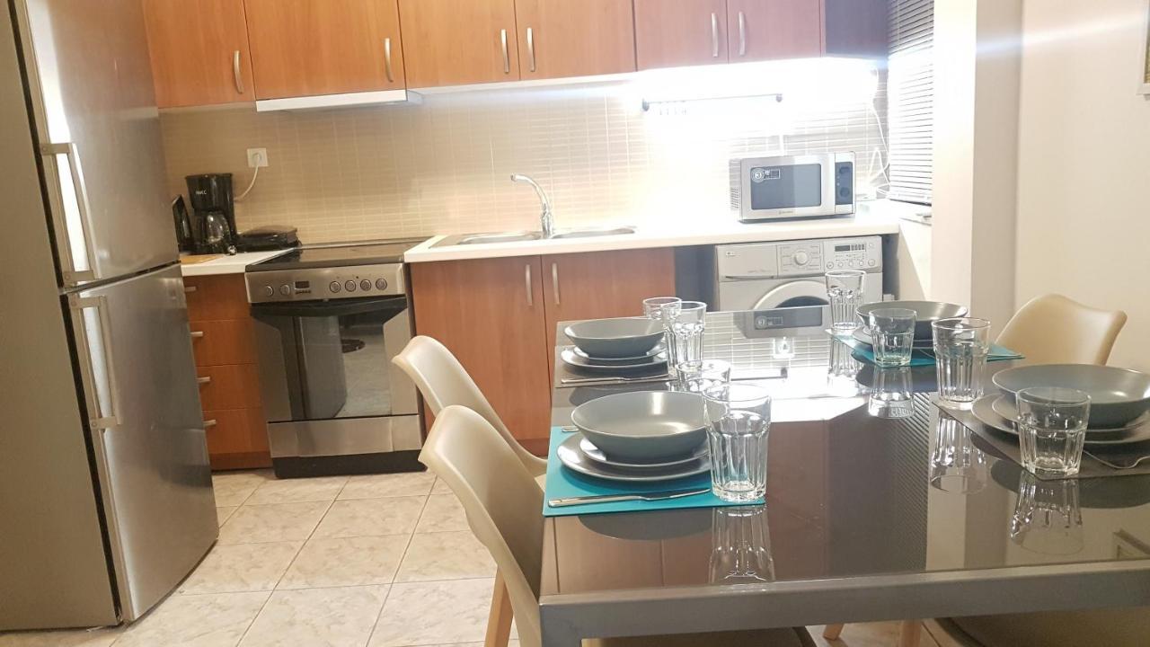 Palette Apartment Champagne - Athens Center, 6 Bd, 3 Bath エクステリア 写真