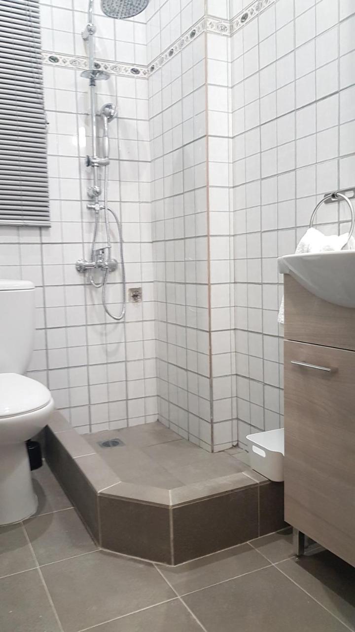 Palette Apartment Champagne - Athens Center, 6 Bd, 3 Bath エクステリア 写真
