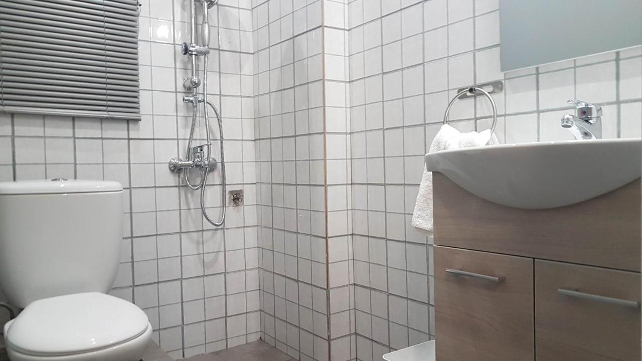 Palette Apartment Champagne - Athens Center, 6 Bd, 3 Bath エクステリア 写真