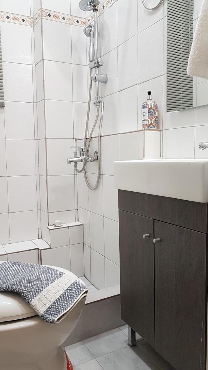 Palette Apartment Champagne - Athens Center, 6 Bd, 3 Bath エクステリア 写真
